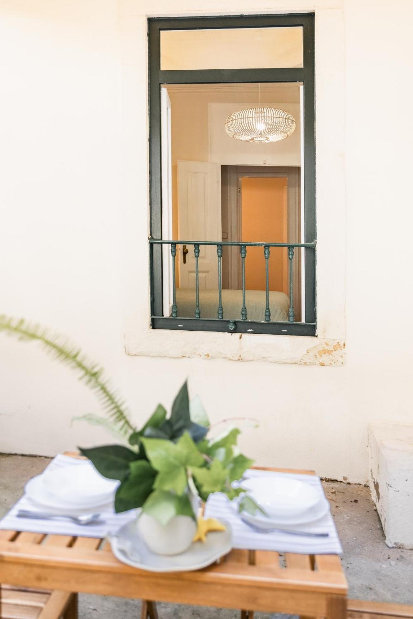Sunny Patio Apartamento